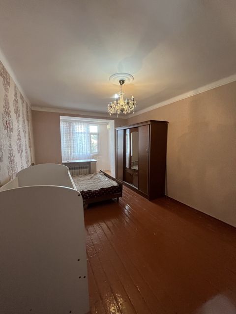 Satılır 1 otaqlı köhnə tikili 40 m² — Bakı