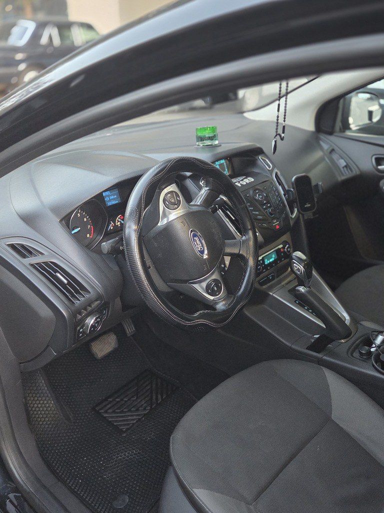 Ford Focus, 1.6 L, 2013 il, 233 000 km 90-UH-085 — Avtomobillər, Bakı (6)