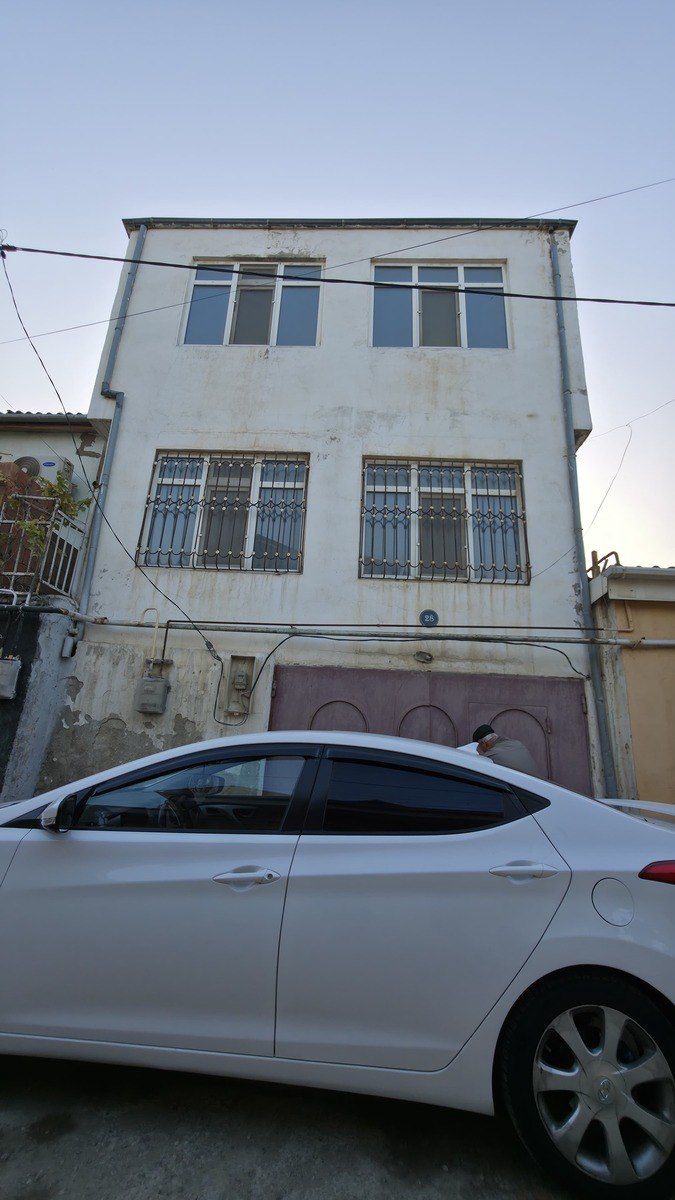 Satılır 11 otaqlı həyət evi/bağ evi 300 m² — Ev, villa, Bakı (3)