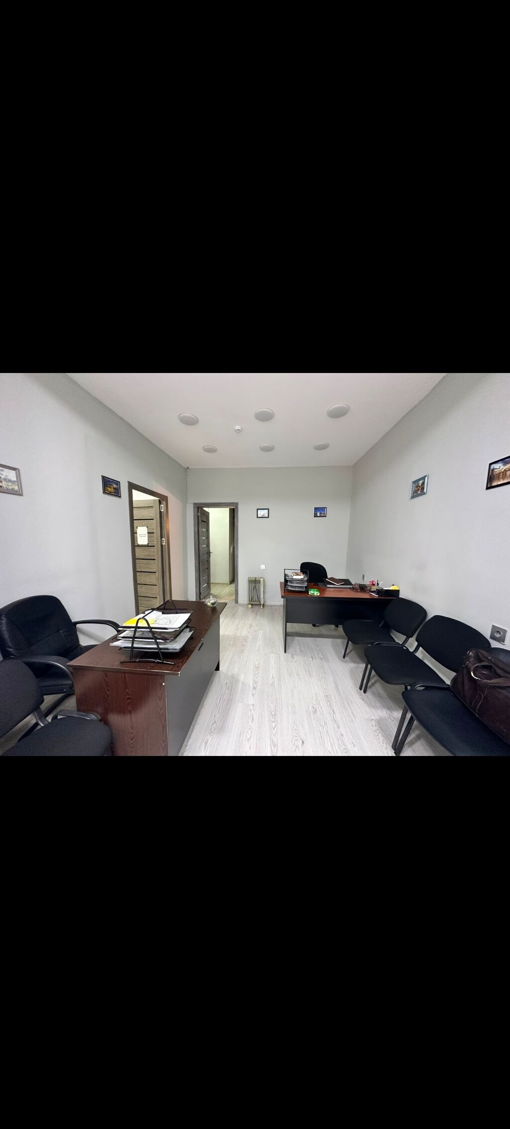 İcarəyə ofis sahəsi - Plan: 2 ayrı iş otağı + dəhliz + sanitar — Ofis, Digah