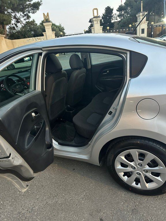Kia Rio, 1.6 L, 2015 il, 231 023 km 77-RP-456 — Avtomobillər, Bakı (7)