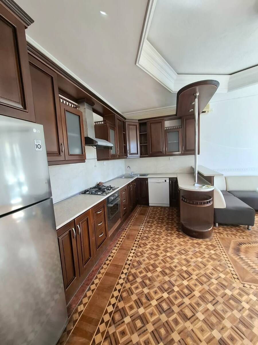İcarəyə verilir 10 otaqlı həyət evi/bağ evi 600 m² — Ev, villa, Bakı (10)