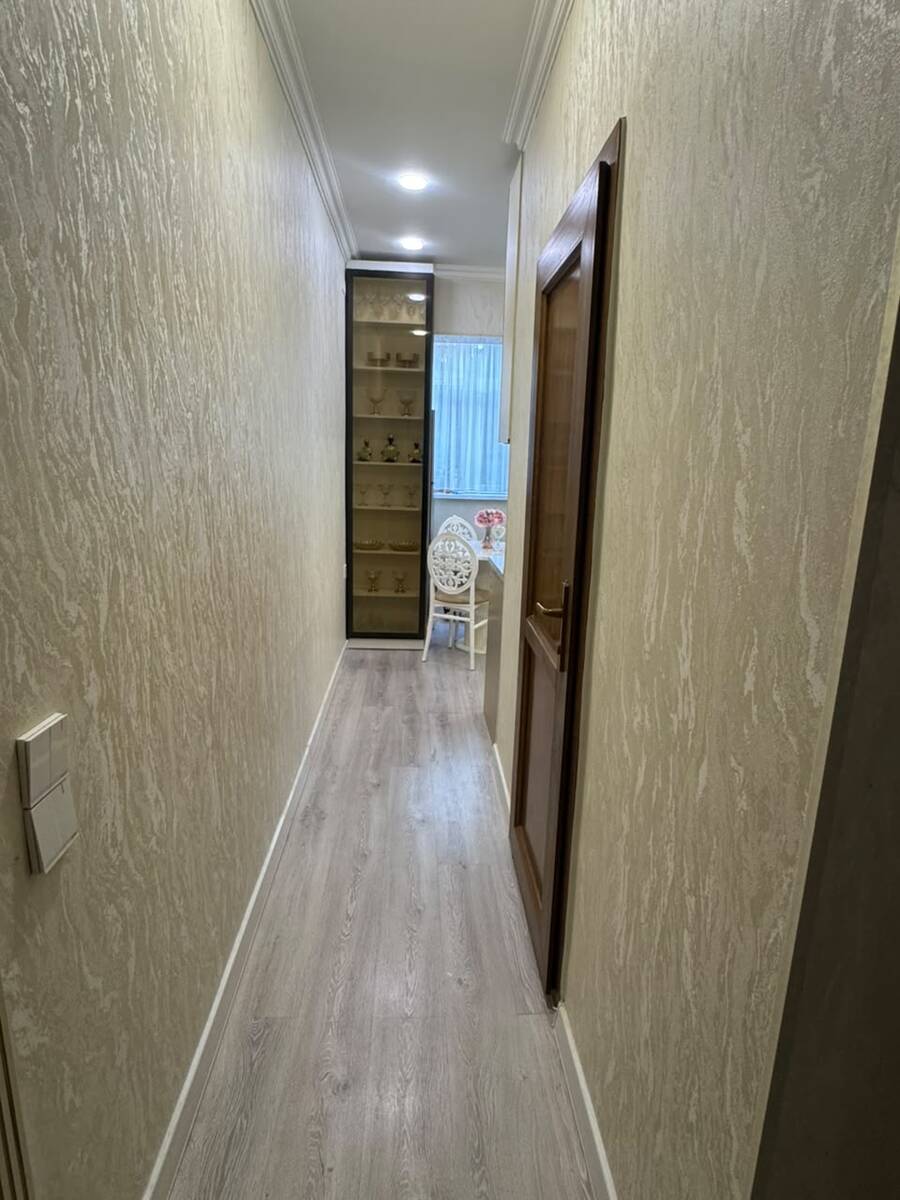 Satılır 4 otaqlı köhnə tikili 100 m² — Mənzil, Bakı (6)