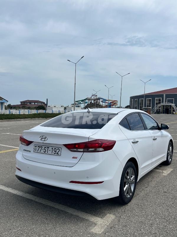 Hyundai Avante 1.6 L, 2016, 194 000 km 77-ST-192 — Avtomobillər, Bakı (4)