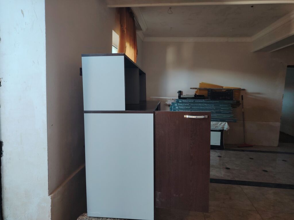Resepşn masa ofis və obyektlər üçün lazımlı mebel, yaxşı — Mətbəx mobilyası, Digah (3)