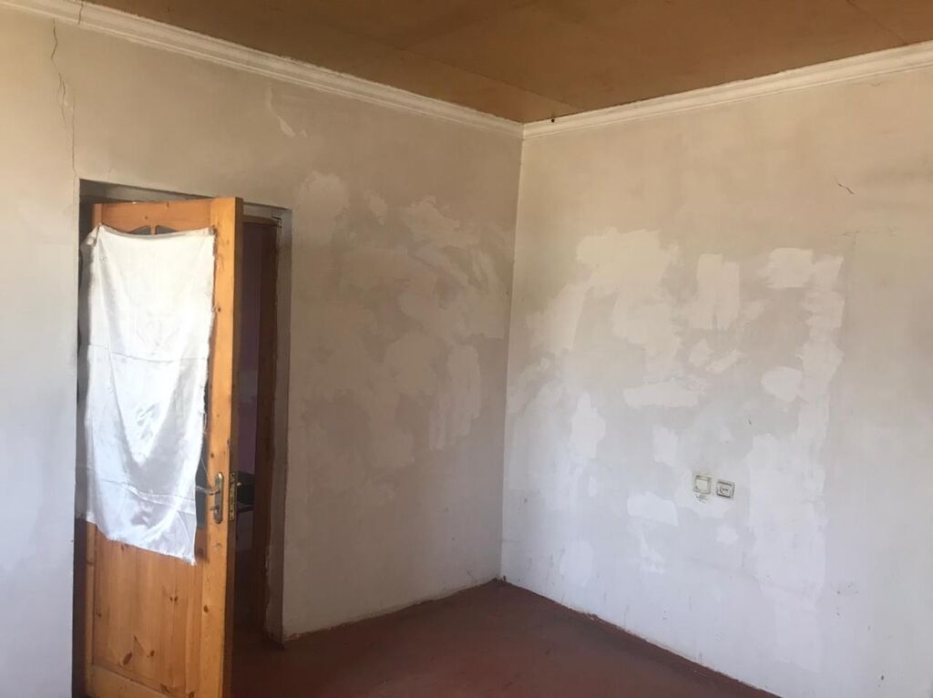 Binəqədi qəs. 5 otaqlı, 320 kv. m, Təmirsiz — Ev, villa, Bakı (6)