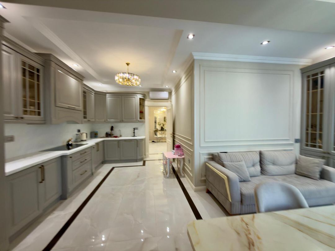 Satılır 4 otaqlı yeni tikili 210 m² — Mənzil, Bakı (9)