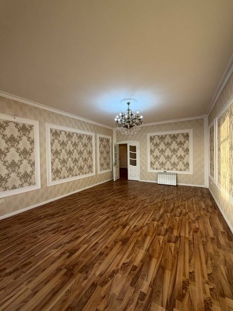 Satılır 4 otaqlı yeni tikili 165 m² — Bakı