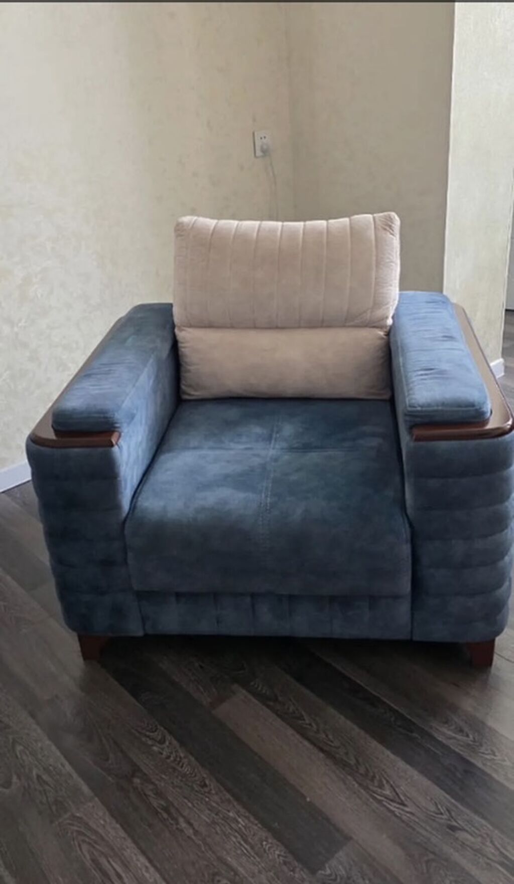 Divan dəsti 4 hissədən ibarətdir, 1 böyük divan, 1 kiçik divan 2 — Yumşaq mobilya dəstləri, Cəbrayıl (5)