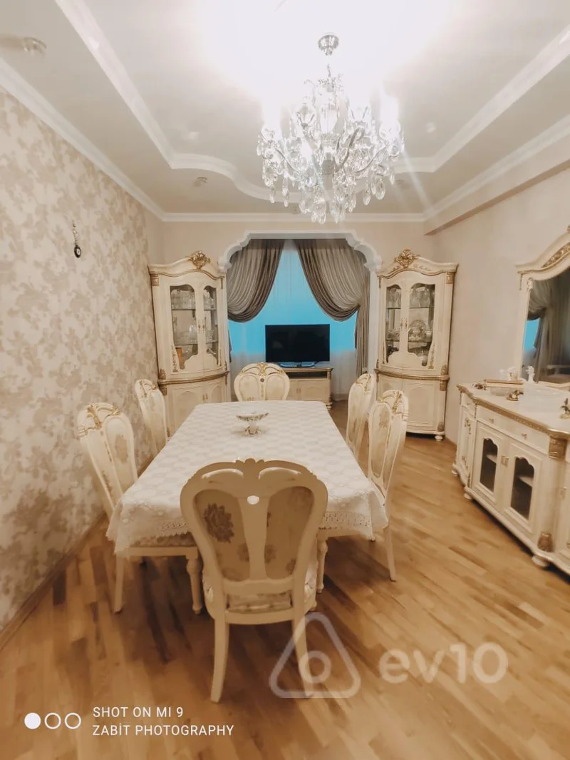3 otaqlı mənzil, 130 m², Elşən Süleymanov kuç — kirayə — Mənzil, Bakı (2)