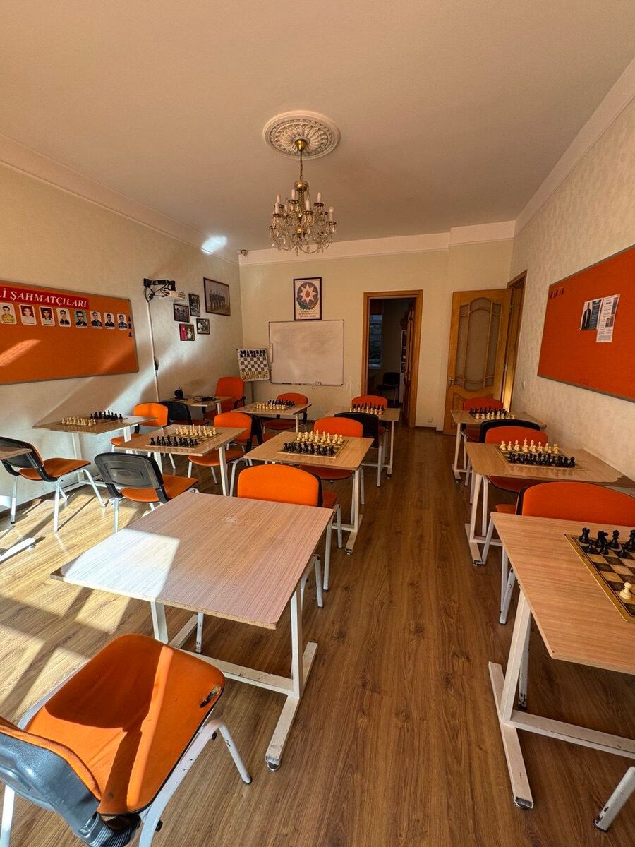 Satılır 8 otaqlı həyət evi/bağ evi 230 m² — Ev, villa, Bakı (5)