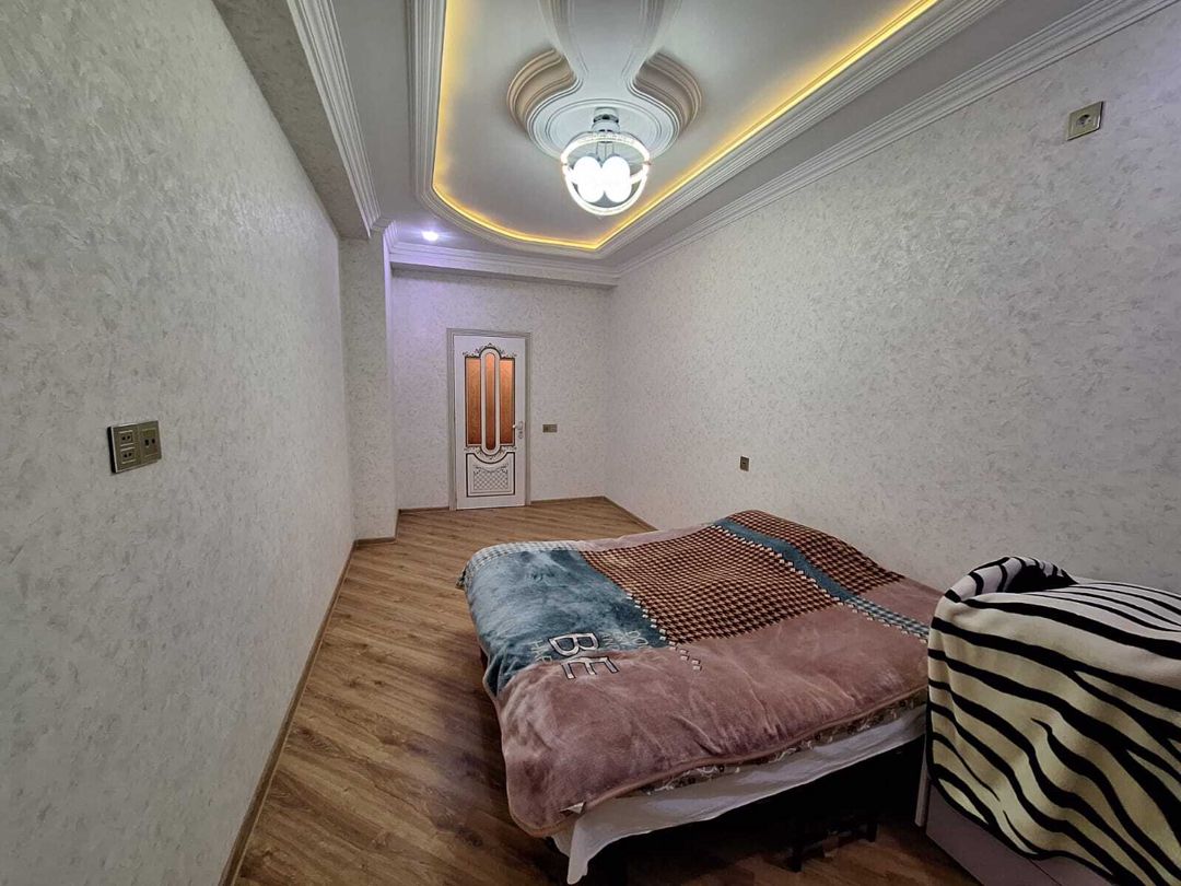 Satılır 4 otaqlı yeni tikili 180 m² — Mənzil, Bakı (9)