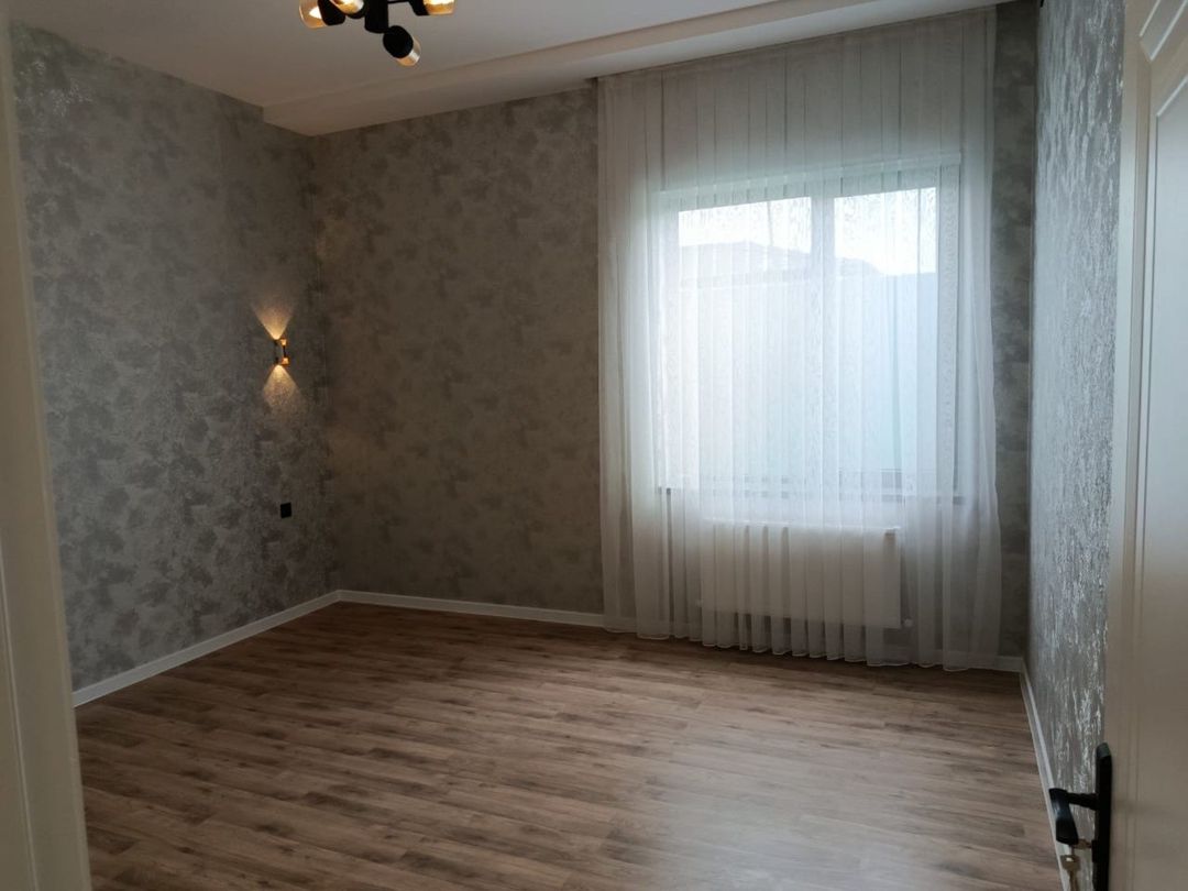 Satılır 4 otaqlı həyət evi/bağ evi 160 m² — Ev, villa, Bakı (12)