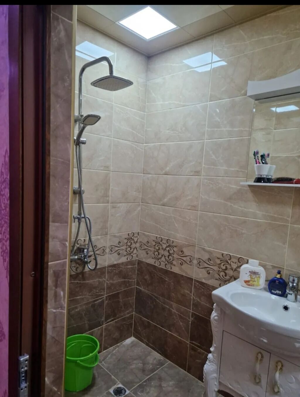 2 otaq razində tam təmirli əşyalı kirayə verilir — Yataq otağı mobilya dəstləri, Bakı (7)