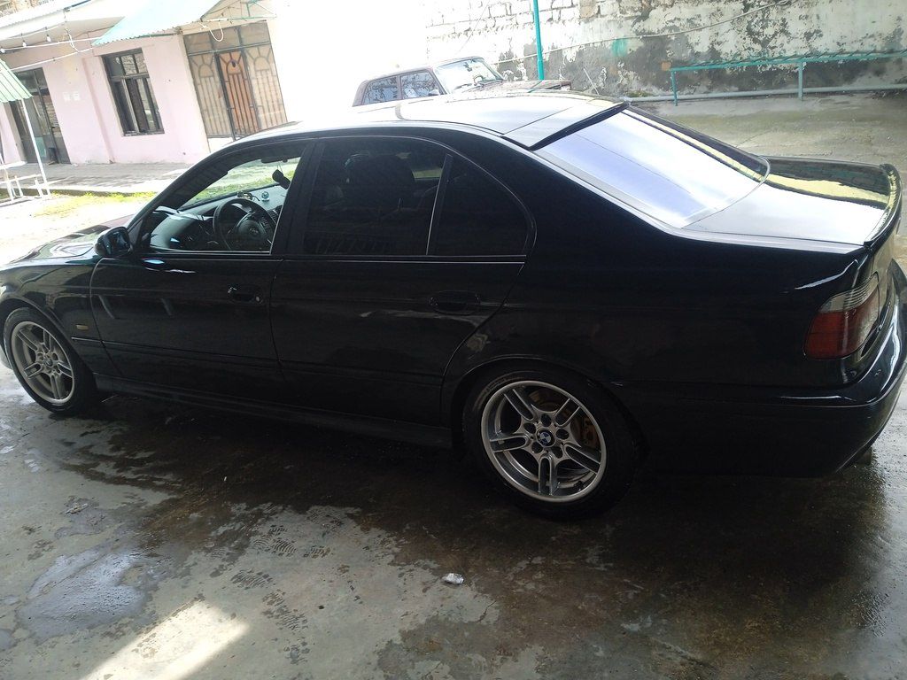 BMW 530, 3.0 L, 2000 il, 528 000 km 10-UR-940 — Avtomobillər, Yevlax (4)