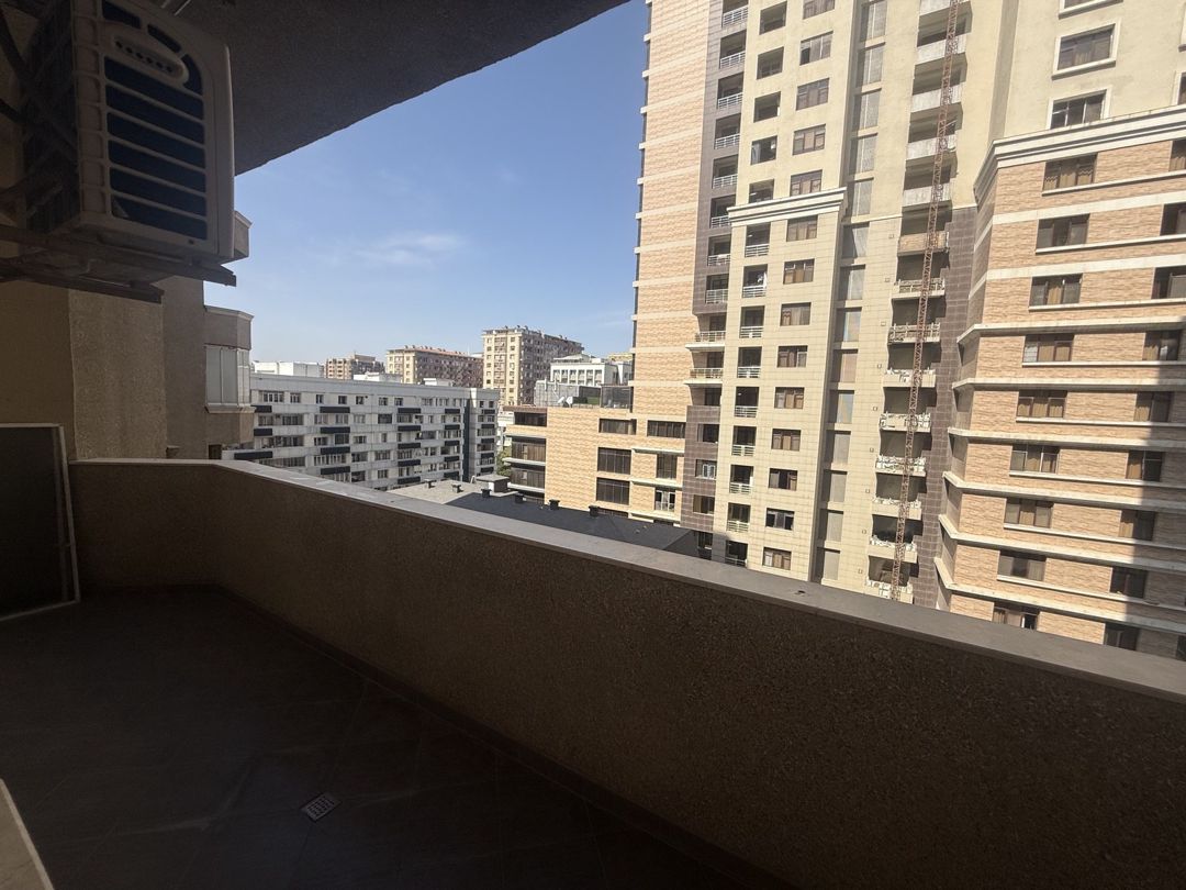 Satılır 3 otaqlı yeni tikili 170 m² — Mənzil, Bakı (12)