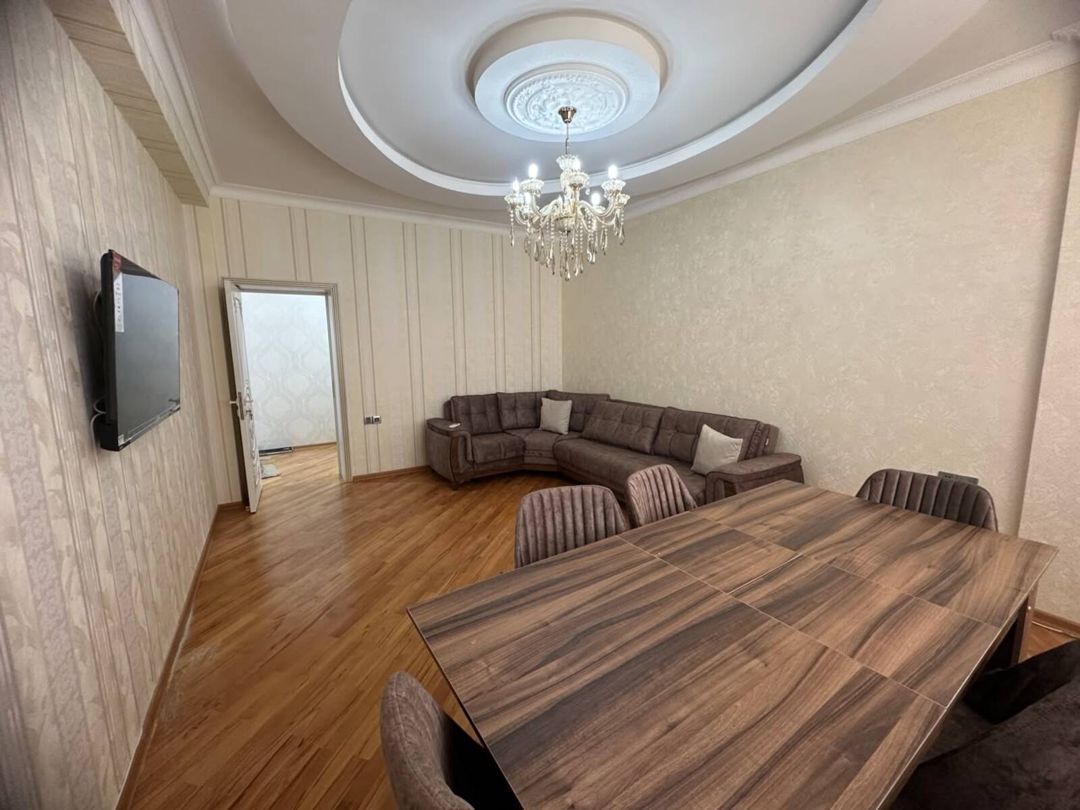 İcarəyə verilir 3 otaqlı yeni tikili 115 m² — Mənzil, Bakı (2)