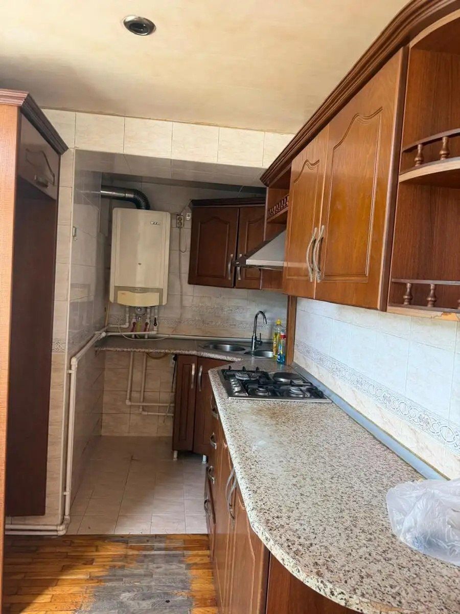 Satılır 3 otaqlı köhnə tikili 92 m² — Mənzil, Bakı (9)