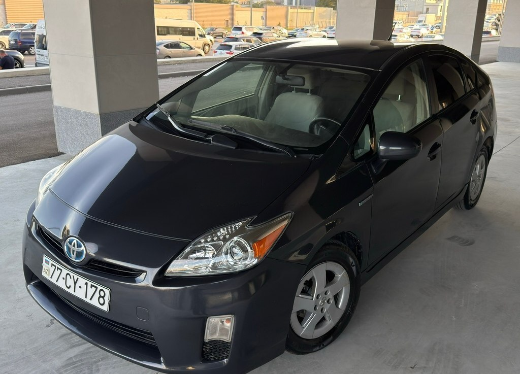 Toyota Prius, 2010 il, 289456 km, 1.8 L 77-CY-178 — Avtomobillər (2)