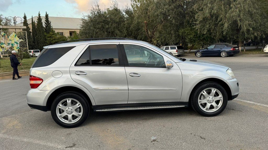 Mercedes ML 350 4MATIC, 3.5 L, 2007 il, 167 000 km 50-EA-023 — Avtomobillər, Sumqayıt (7)