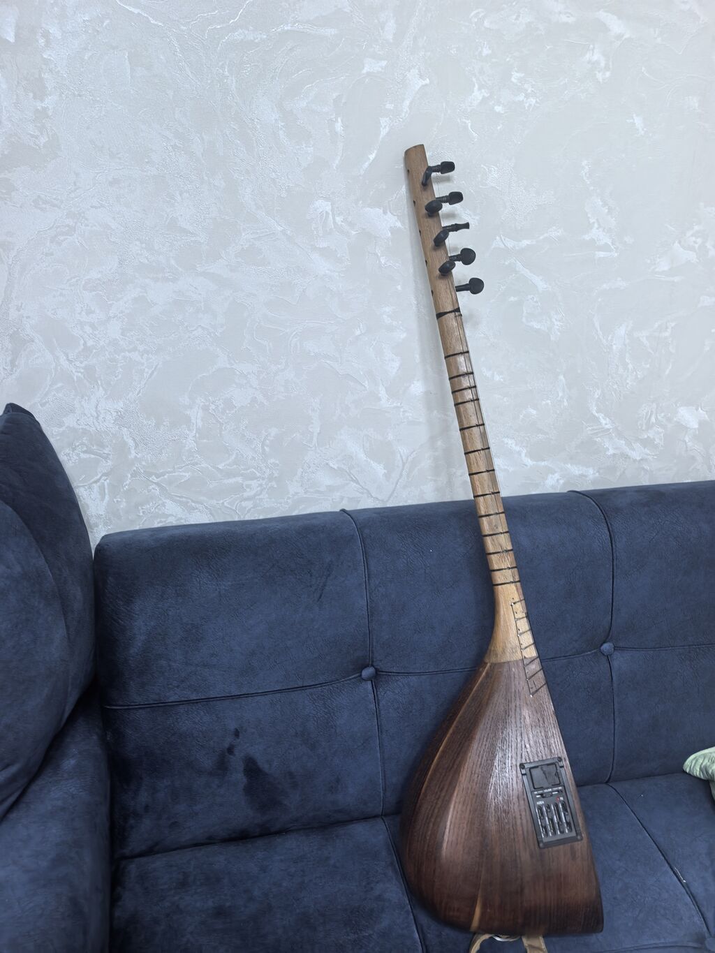 Elektro saz – ağac gövdəli, uzun saplı xalq çalğı aləti - Korpus — Gitarlar və digər simli alətlər, Digah (3)