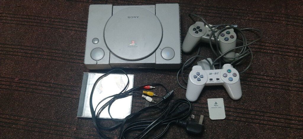 Sony PlayStation 1 (SCPH-5502) – PAL versiyası Komplekt: - Konsol — Oyun konsolları, Bakı (2)