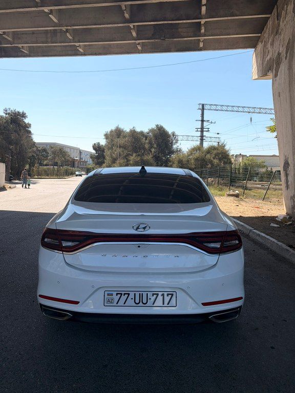 Hyundai Grandeur, 2.4 L, 1.76 kWh, 2019 il, 101 000 km 77-UU-717 — Avtomobillər, Bakı (2)