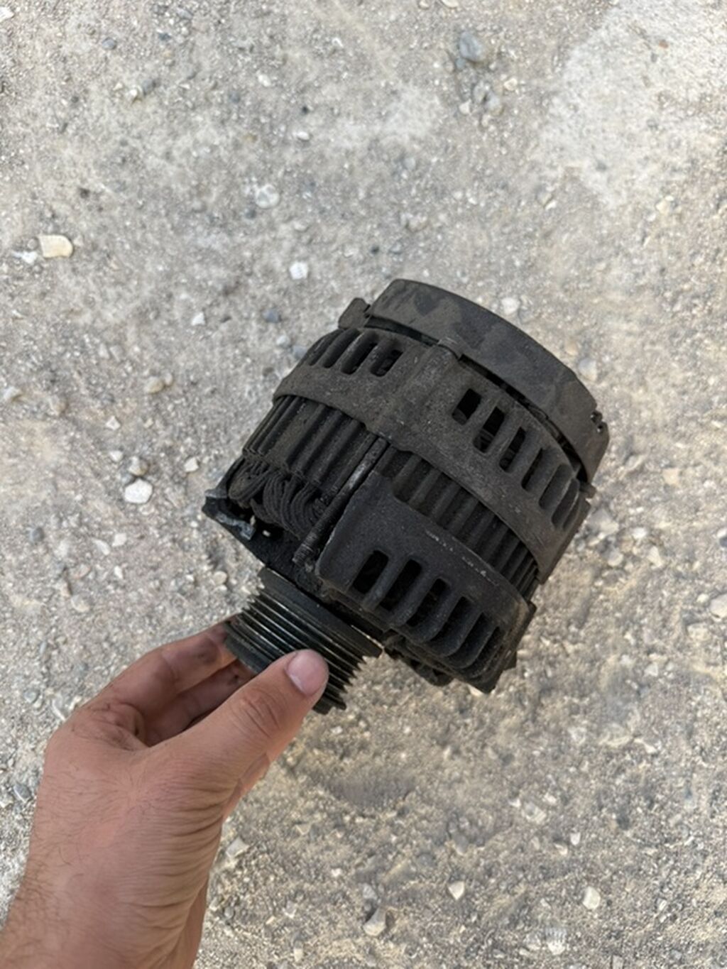 Avtomobil generatoru (alternator) - Tip: Kəmərli kasnaklı 12V — Avtomobil elektrikası, Digah (4)