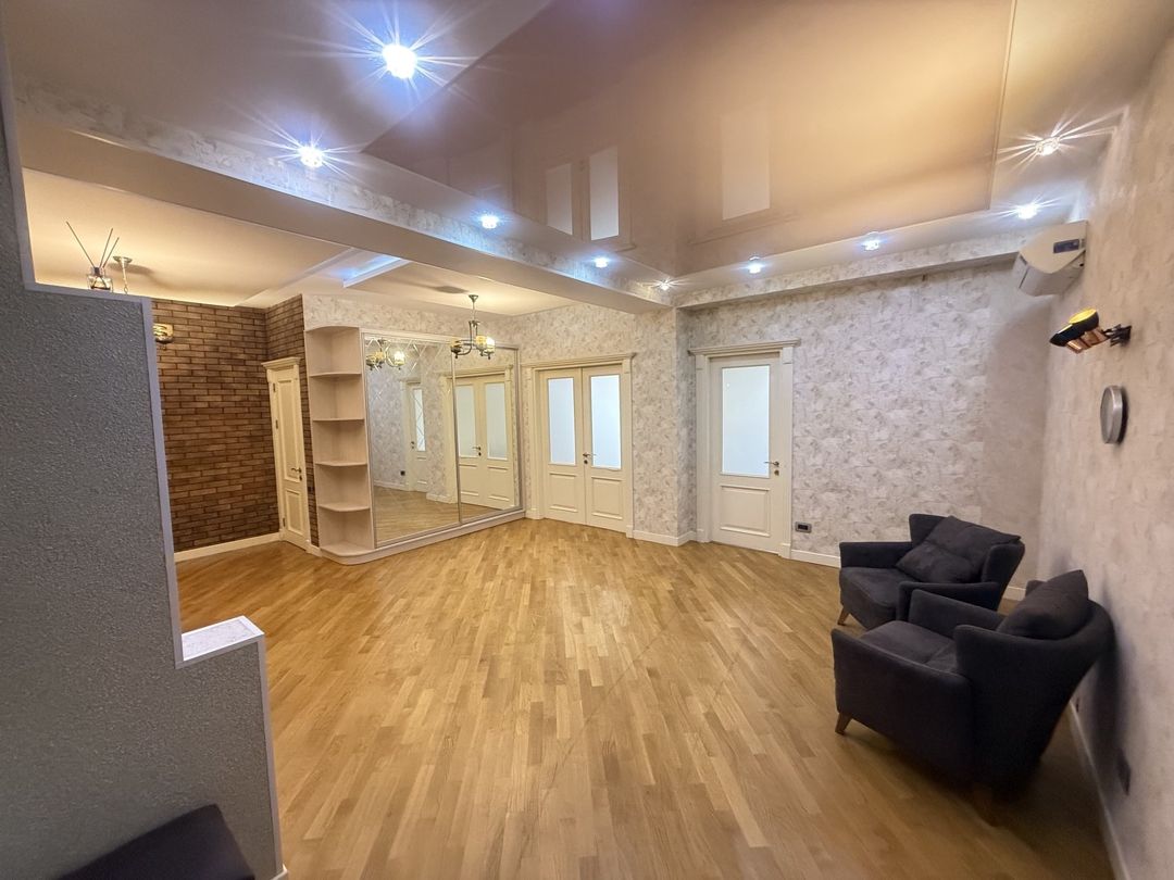 Satılır 3 otaqlı yeni tikili 170 m² — Mənzil, Bakı (11)
