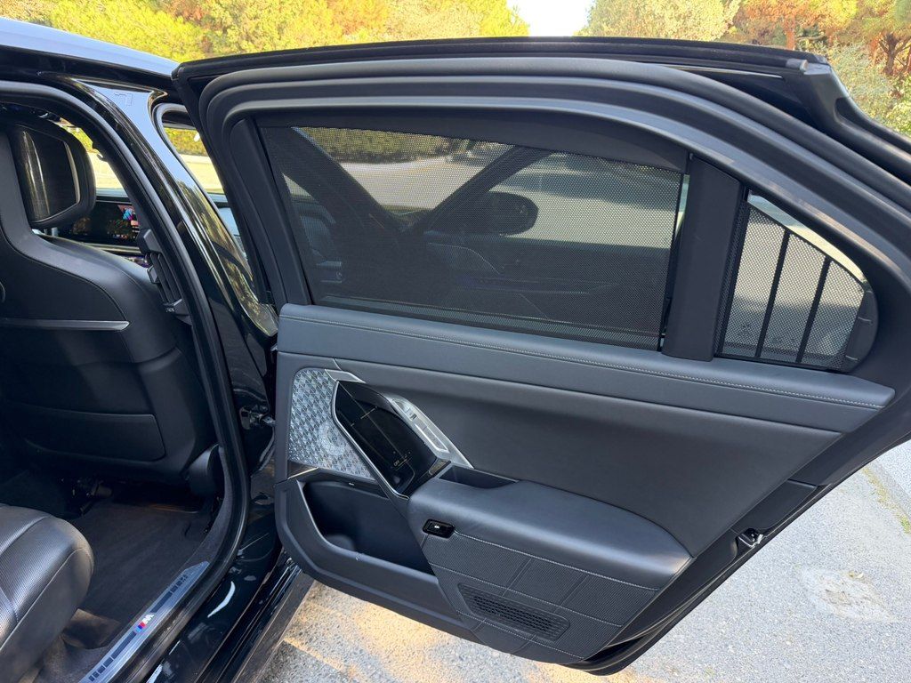 BMW i7, 105.7 kWh, 2023 il, 32 000 km — Avtomobillər, Bakı (11)