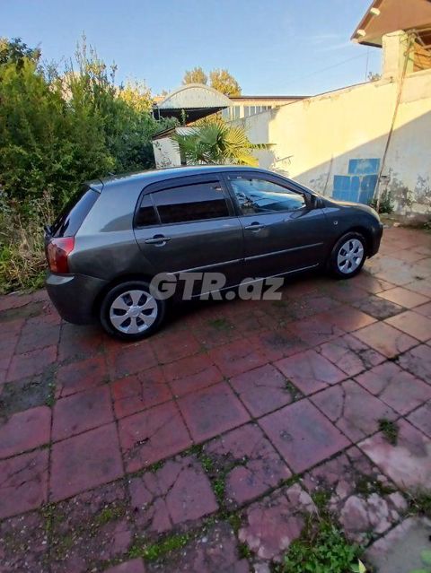 Toyota Corolla 1.4 L, 2004, 309 000 km — Yevlax