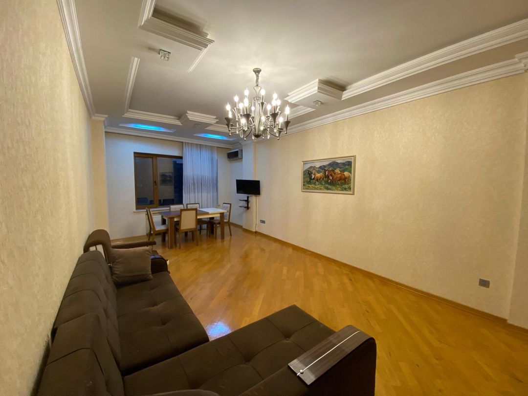 Satılır 3 otaqlı yeni tikili 150 m² — Mənzil, Bakı (3)