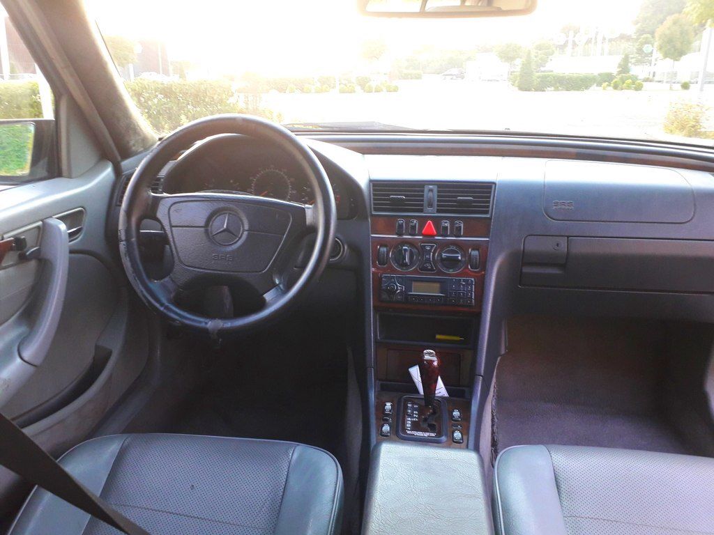 Mercedes C 230, 2.3 L, 1999 il, 352 000 km — Avtomobillər, Bakı (4)
