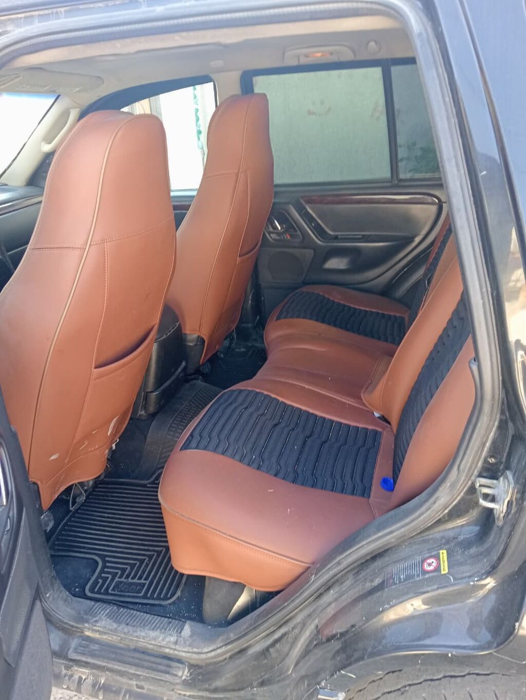 Jeep Grand Cherokee: 2.7 l 2003 il Ofrouder/SUV 50-EE-426 — Avtomobillər, Digah (6)