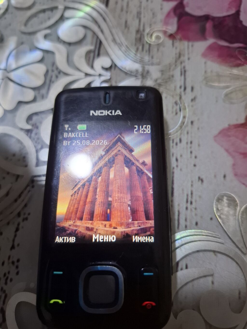 Nokia 2 GB Memory Capacity, rəng - Qara, Düyməli — Nokia, Bakı (4)