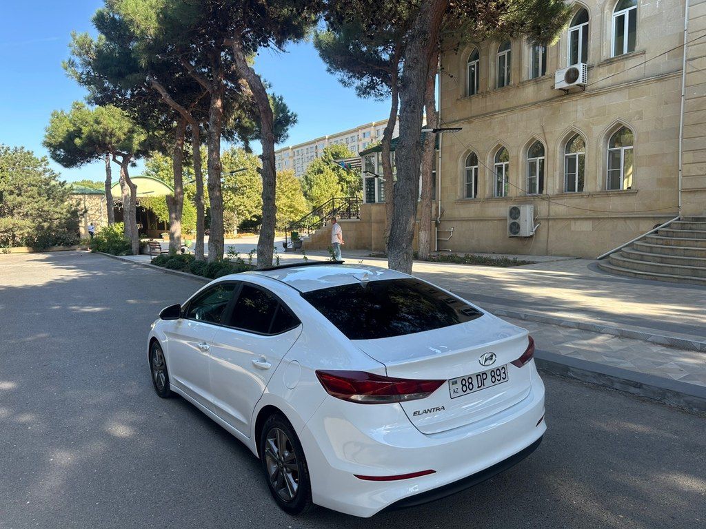 Hyundai Elantra, 2.0 L, 2018 il, 98 000 km 88-DP-893 — Avtomobillər, Bakı (12)