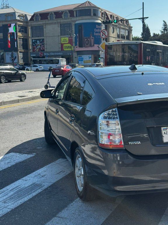 Toyota Prius, 1.5 L, 1.3 kWh, 2009 il, 285 000 km — Avtomobillər, Bakı (4)