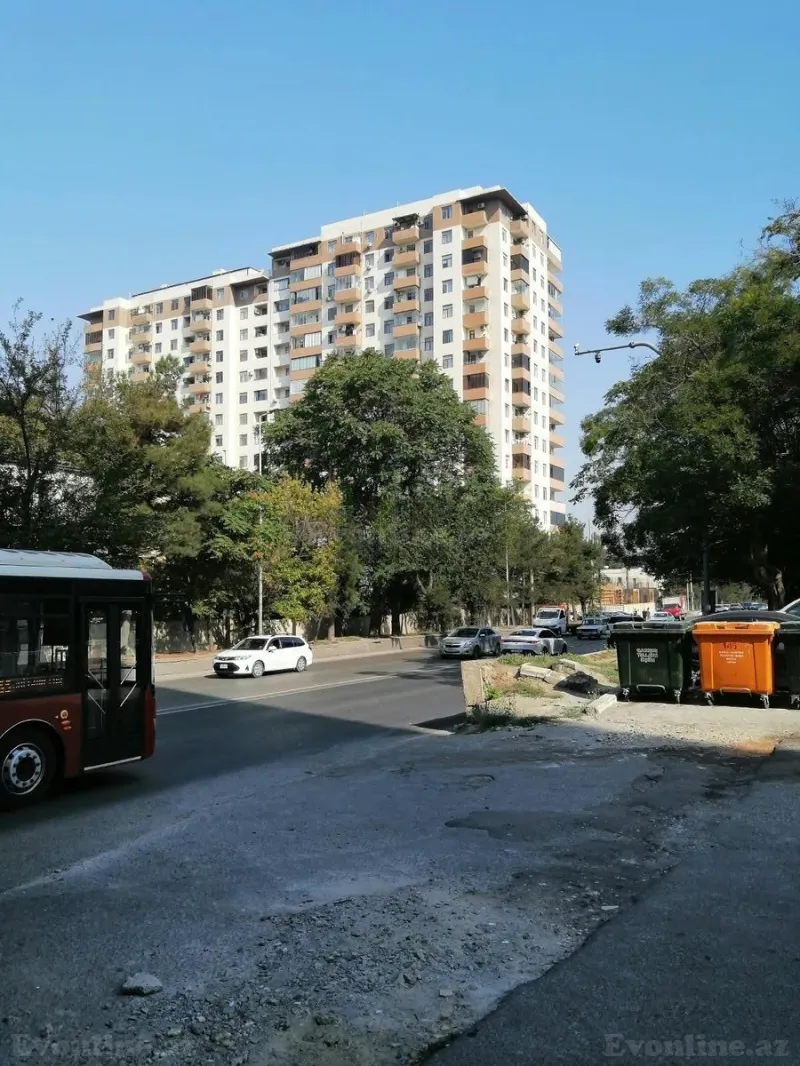 Satılır Obyekt 200 m² Bakı, Binəqədi r., Azadlıq prospekti m., M.Ə.Rəsulzadə — Əmlak, Bakı (2)