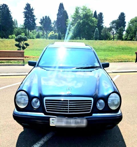 Mercedes E 240 2.4 L, 1998, 219 000 km — Gəncə