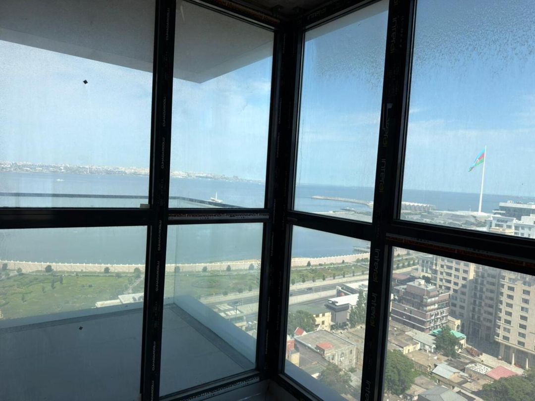 Satılır 4 otaqlı yeni tikili 225 m² — Mənzil, Bakı (10)