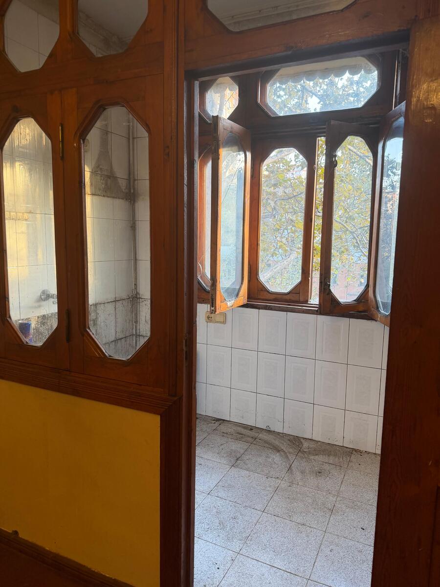Satılır 2 otaqlı köhnə tikili 35 m² — Mənzil, Bakı (2)