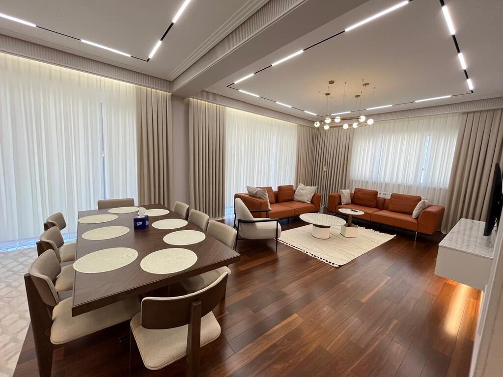 İcarəyə verilir 3 otaqlı yeni tikili 157 m² — Mənzil, Bakı