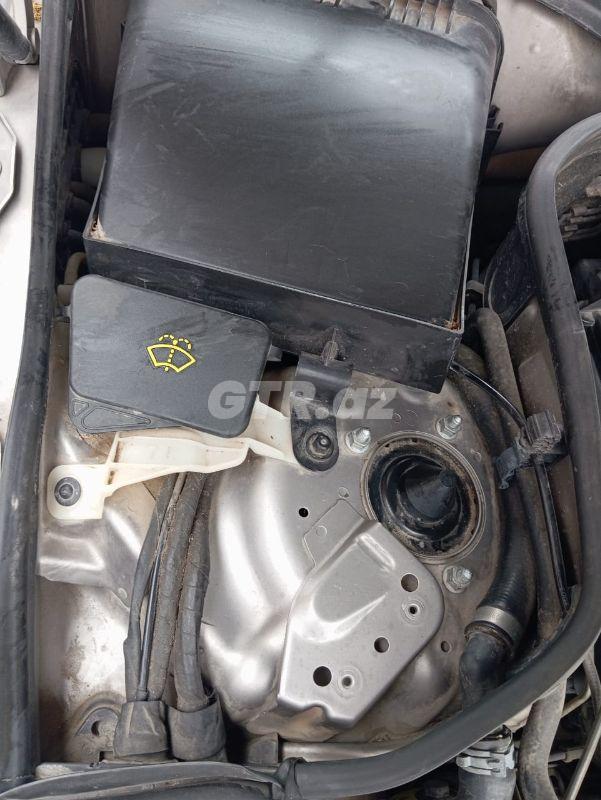 Mercedes E 240 2.6 L, 2003, 324 735 km 90-ST-066 — Avtomobillər, Beyləqan (7)