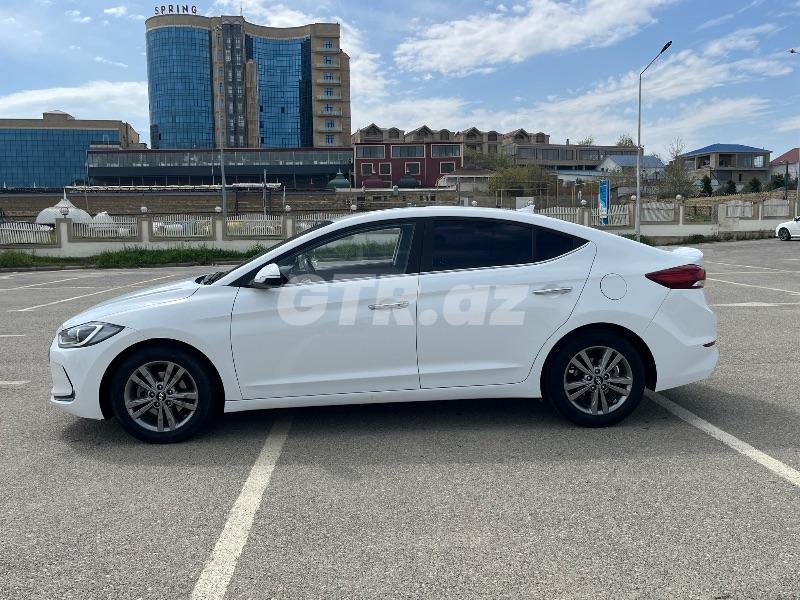 Hyundai Avante 1.6 L, 2016, 194 000 km 77-ST-192 — Avtomobillər, Bakı (7)