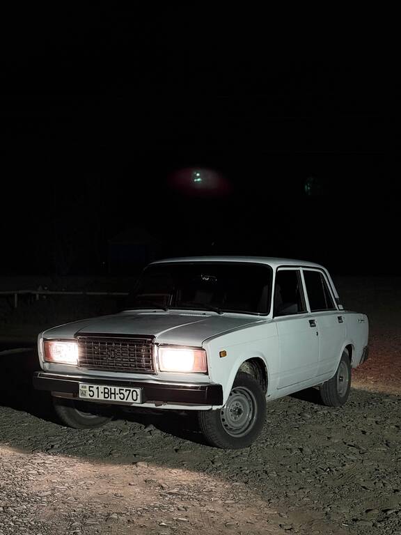 Lada (VAZ) 2107, 1.6 L, 2000 il, 100 000 km 51-BH-570 — Avtomobillər, Samux (3)