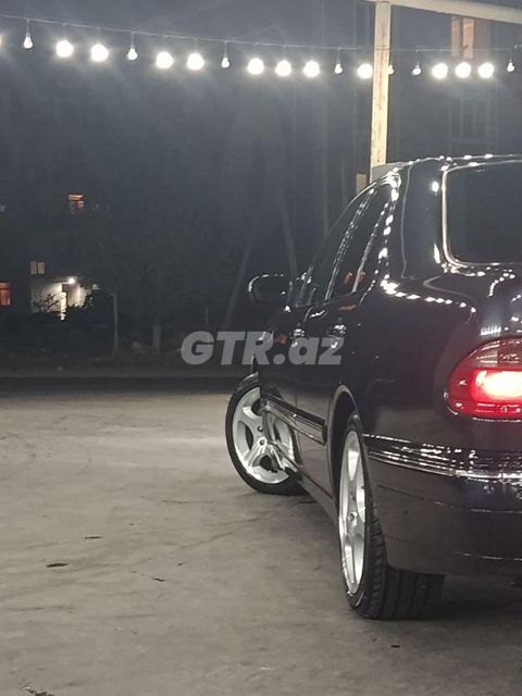 Mercedes E 240 2.4 L, 2000, 390 000 km — Şəmkir