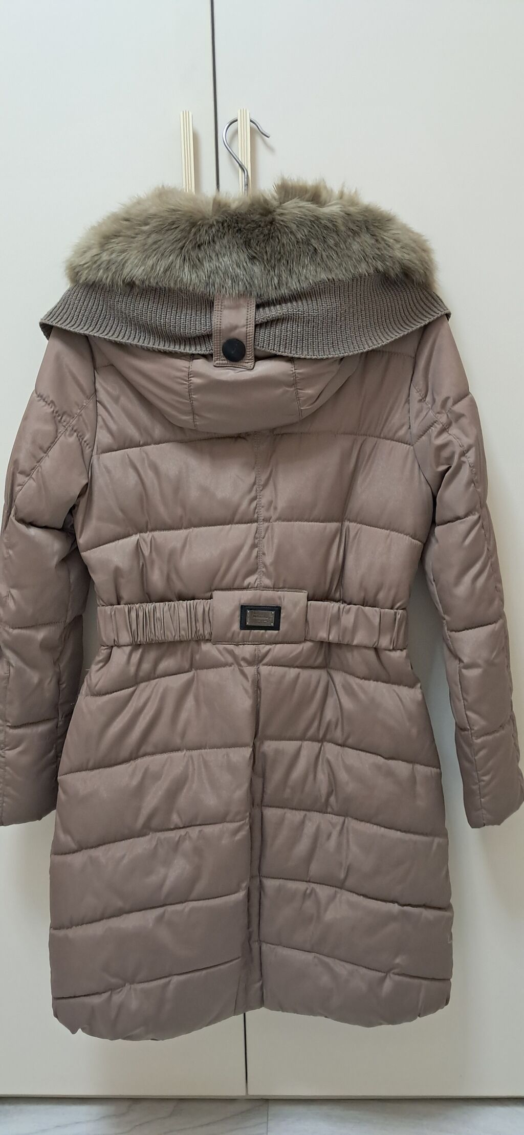 Qadınlar üçün qış paltosu – qəhvəyi/taffeta tonlarında, qalın dolğulu — Palto, Bakı (2)