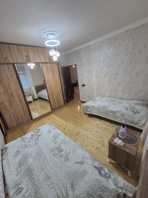 Satılır 5 otaqlı həyət evi/bağ evi 150 m² — Bakı