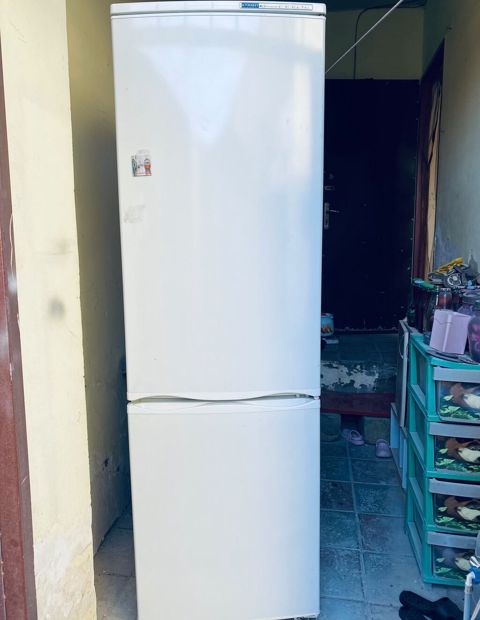 Atlant hündürü 1.95/60 Sm 2 matorludur soyutmaqi iwlemeyi supperdir — Bakı