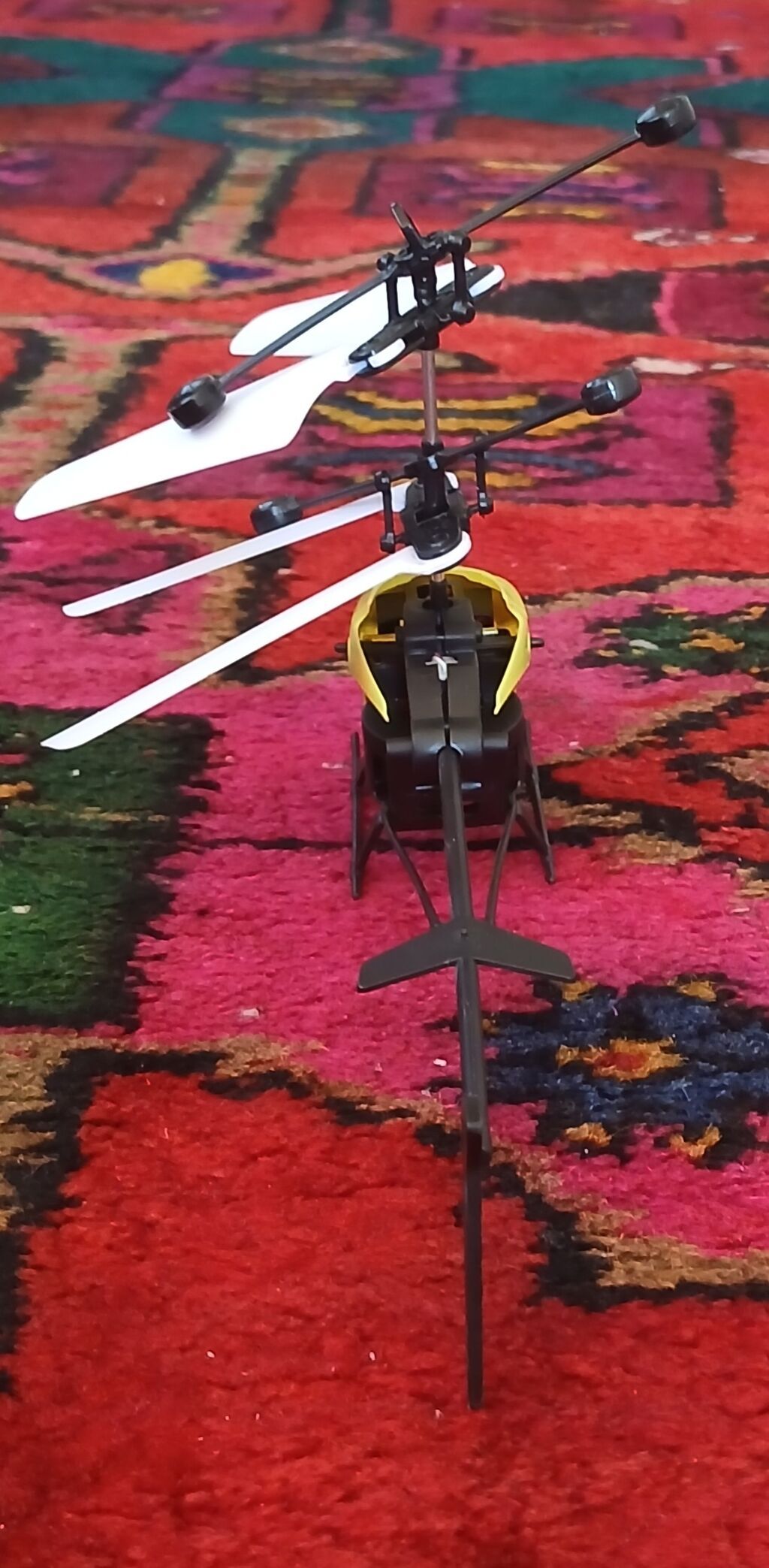 Uzaqdan idarə olunan mini helikopter – sarı-gövdəli, ikiqat koaksial — Oyuncaq nəqliyyatı, Digah (4)